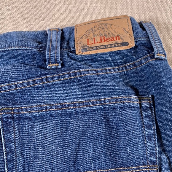 LL Bean Standard Fit Mens Flannel Lined Blue Jeans Size 42x30 - Picture 9 of 12